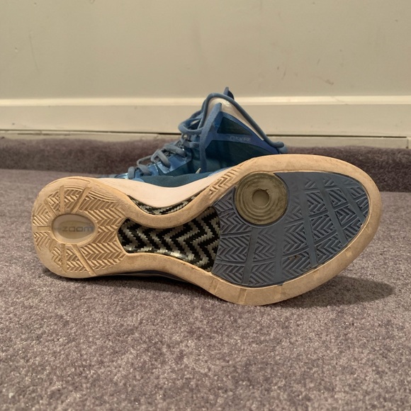 Nike hyperdunk shoes - Picture 4 of 4